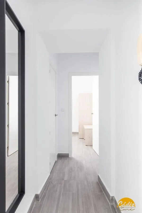 The House Of Colors By Cadiz Time Apartment