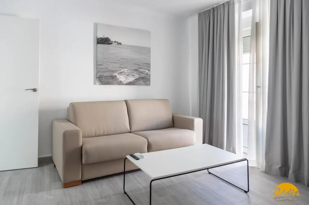 The House Of Colors By Cadiz Time Apartment